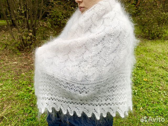 Оренбургский пуховый белый платок 135 см ручная ра