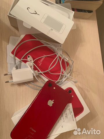 iPhone 8 64Gb Red