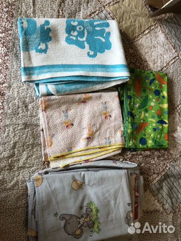 Комплект детский одеяло, простыни, клеёнка Комплект детский одеяло, простыни, клеёнка