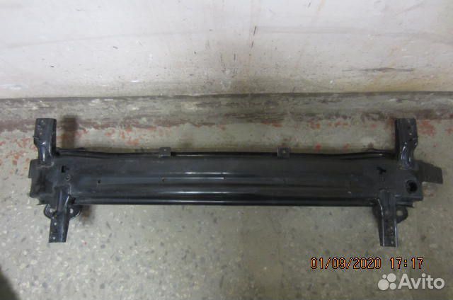 Усилитель переднего бампера Kia Sorento 2 Усилитель переднего бампера Kia Sorento 2