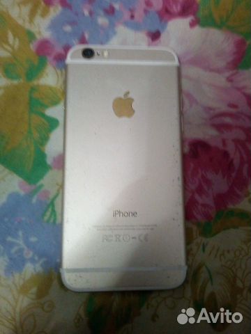 Телефон iPhone