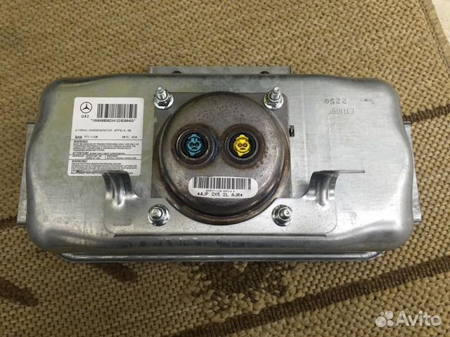 Подушка безопасности Мерседес 166 A1668600302