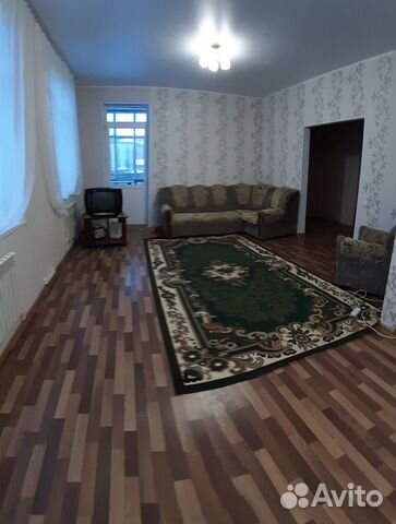 2-к квартира, 70 м², 1/2 эт.