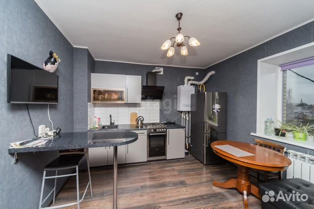 2-к квартира, 64 м², 4/4 эт.