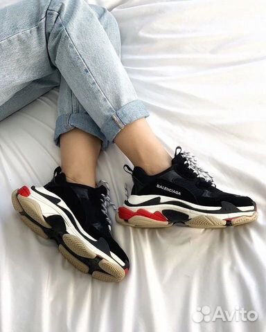 Кроссовки Balenciaga triples Кроссовки Balenciaga triples