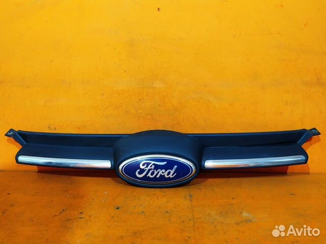 Решетка радиатора Ford Focus 3 2011-2015