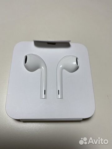 Новые наушники Apple EarPods оригинал Lightning Новые наушники Apple EarPods оригинал Lightning
