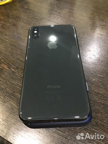 iPhone X
