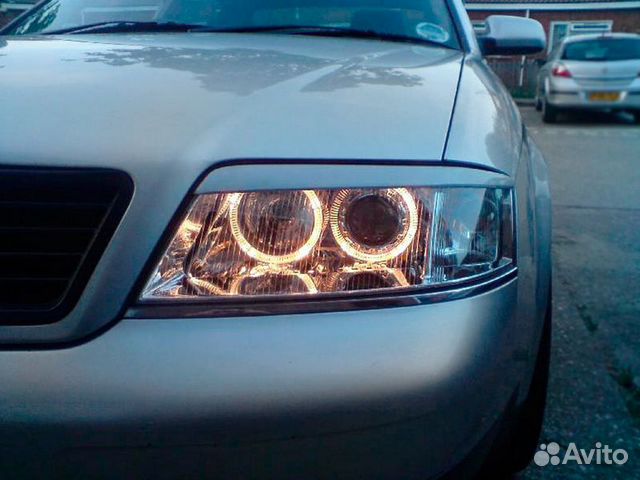 Накладки реснички на передние фары Audi A6 Накладки реснички на передние фары Audi A6