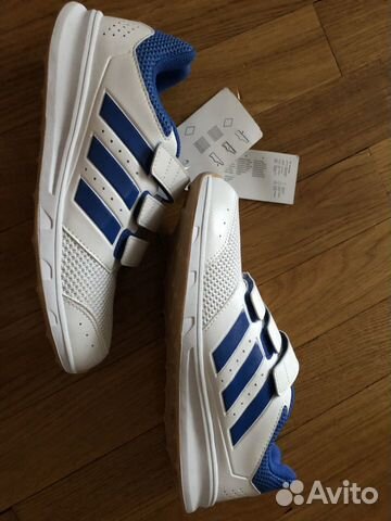 Кроссовки Adidas 36р. Новые Кроссовки Adidas 36р. Новые