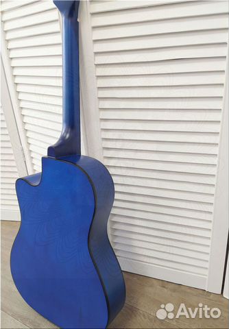 Гитара новая