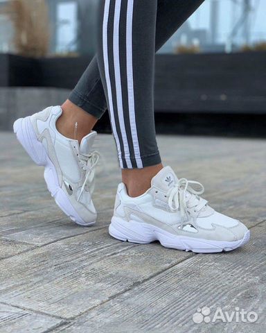 Кроссовки Adidas Falcon Кроссовки Adidas Falcon