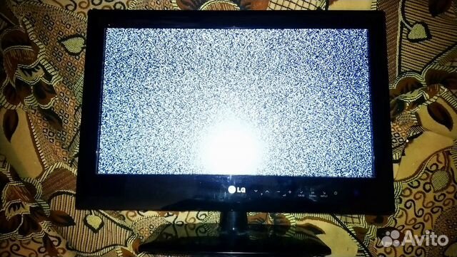 Телевизор ЖК LG 19 дюймов