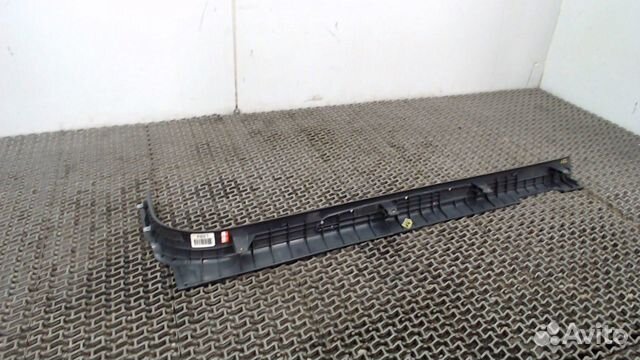 Накладка декоративная (на порог) левая Hyundai Gen