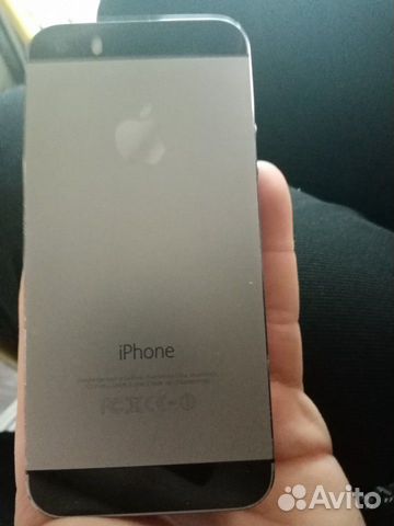 Телефон iPhone 5s на 16гб