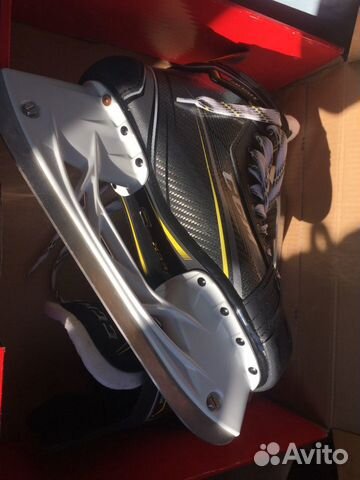 Хоккейные коньки CCM Tacks 9060 Sr, 8D Хоккейные коньки CCM Tacks 9060 Sr, 8D