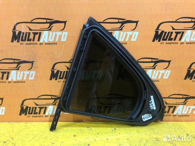 Стекло двери заднее правое Mercedes C-Classe W205 Стекло двери заднее правое Mercedes C-Classe W205