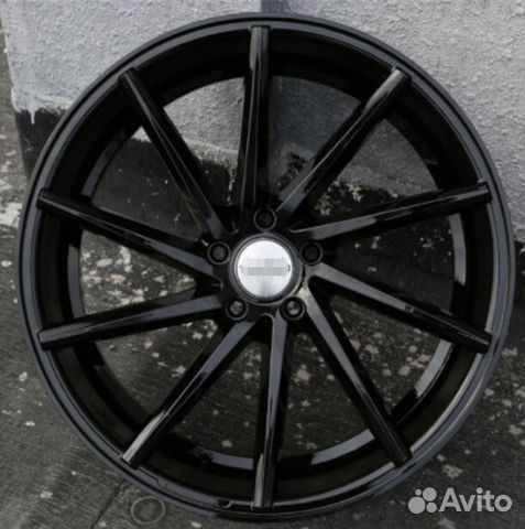 Новые Vossen CVT R18 4/100 чёрные Новые Vossen CVT R18 4/100 чёрные