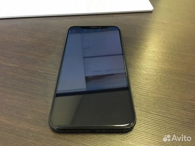 Телефон iPhone XS 64g Телефон iPhone XS 64g