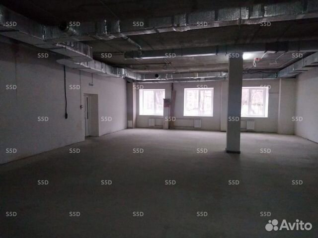 Сдам торговое помещение, 2100 м²
