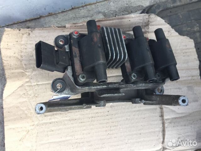 Катушка зажигания двиг V6 078905104 Audi VW Катушка зажигания двиг V6 078905104 Audi VW