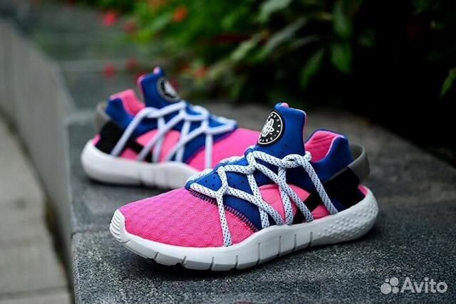 huarache pink blue