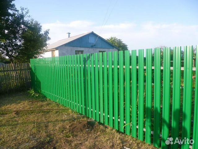 Забор прошлист штакетник Забор прошлист штакетник