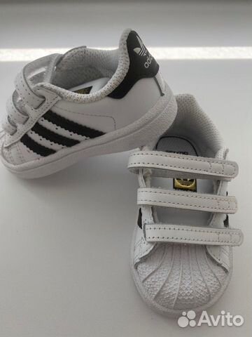 Кроссовки детские adidas Кроссовки детские adidas