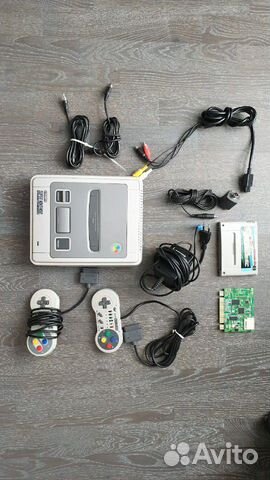 Super Nintendo (japan) + USB флеш картридж + два д Super Nintendo (japan) + USB флеш картридж + два д