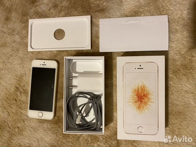 Телефон iPhone se 32gb Телефон iPhone se 32gb