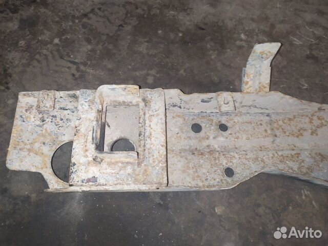 Усилитель бампера задний Ssangyong Rexton W 2013 Усилитель бампера задний Ssangyong Rexton W 2013