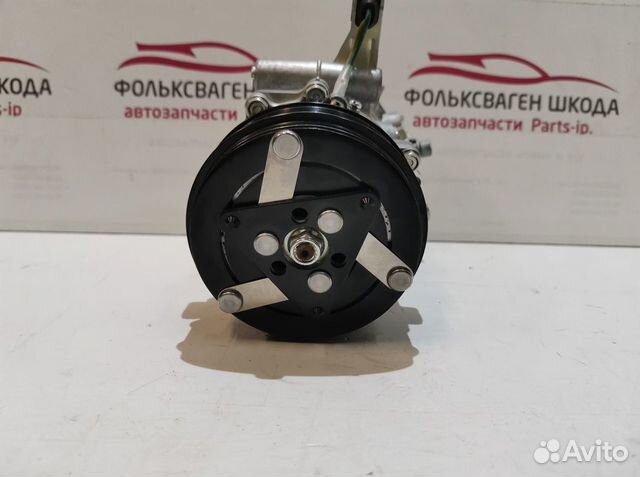 Компрессор кондиционера Volkswagen Polo Sedan Компрессор кондиционера Volkswagen Polo Sedan