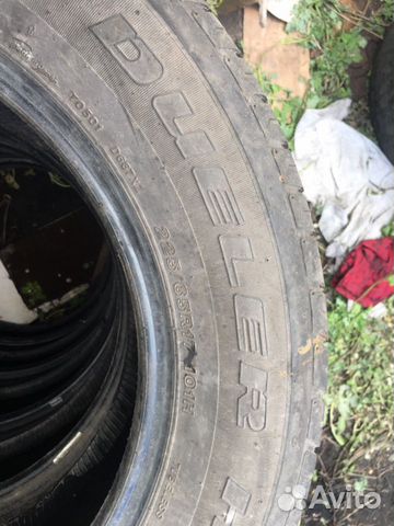 Шины б/у 225/65 R17 Bridgestone Шины б/у 225/65 R17 Bridgestone
