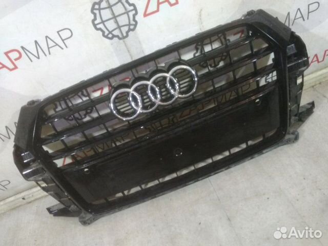Решетка радиатора Audi Q3 8U Решетка радиатора Audi Q3 8U