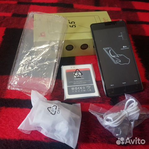 Смартфон Newton 5,5