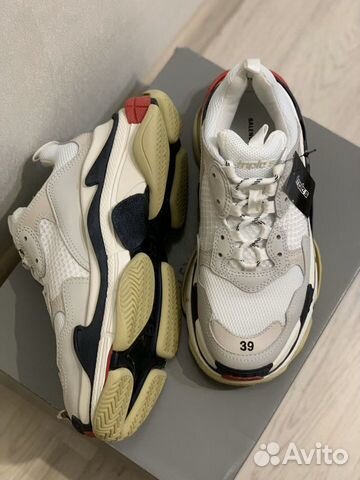 Balenciaga triple S,новые,оригинал,39 размер