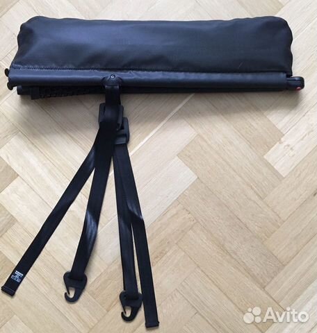 Разделительная сетка на Volvo XC90