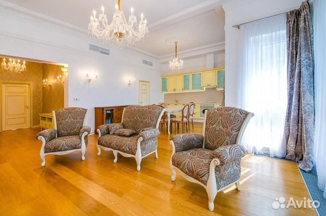 4-к квартира, 160 м², 8/8 эт. 4-к квартира, 160 м², 8/8 эт.