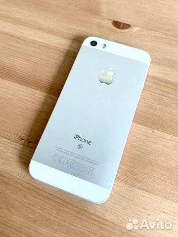 Телефон iPhone SE silver 32gb Телефон iPhone SE silver 32gb