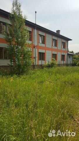 Коттедж 900 м² на участке 15 сот.