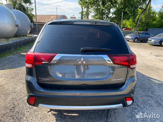 Mitsubishi Outlander 2.0 CVT, 2016, битый, 83 354 км Mitsubishi Outlander 2.0 CVT, 2016, битый, 83 354 км