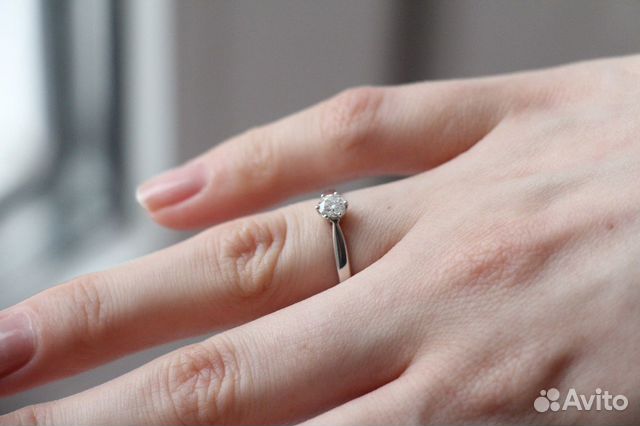 Золотое кольцо с бриллиантом 0.25ct