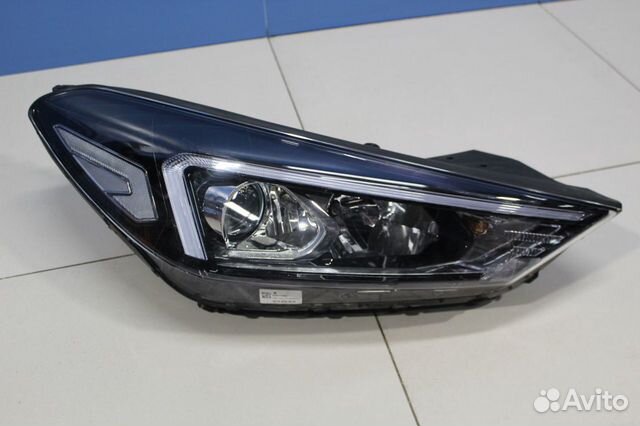 Фара правая Hyundai Tucson TL Фара правая Hyundai Tucson TL