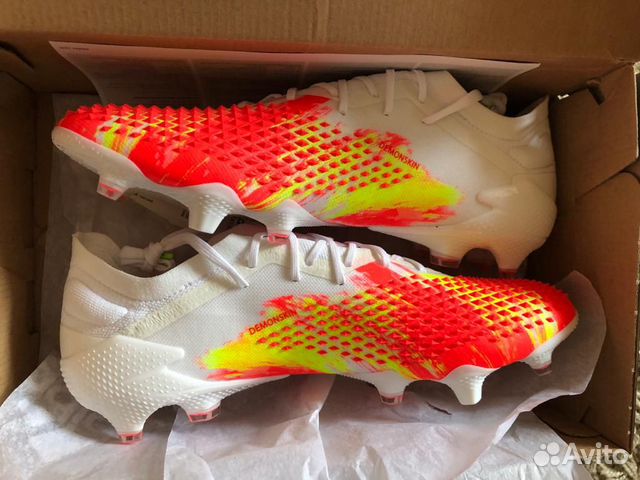 Бутсы adidas predator Бутсы adidas predator