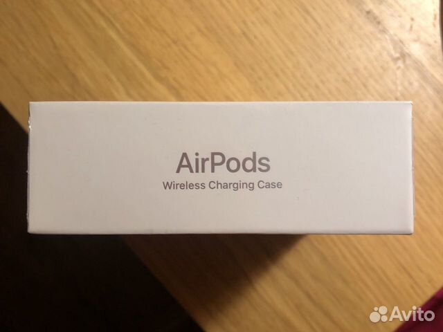 Apple AirPods Wireless charging mrxj2RU/A Apple AirPods Wireless charging mrxj2RU/A