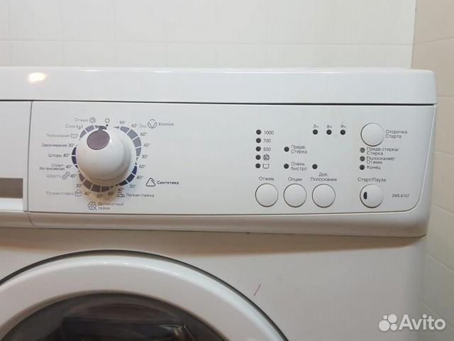 Стиральная машина Zanussi ZWS 6107 Стиральная машина Zanussi ZWS 6107