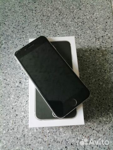 Телефон iPhone 6s Телефон iPhone 6s