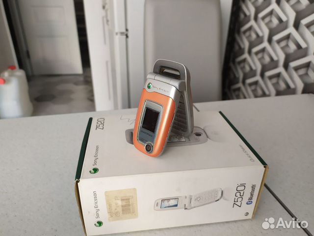 Sony Ericsson z520i