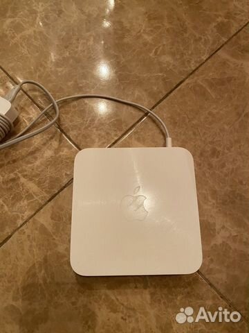 Роутер Apple AirPort Extreme