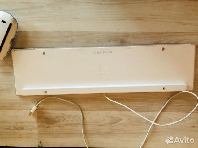 Apple keyboard & Apple Mouse Apple keyboard & Apple Mouse